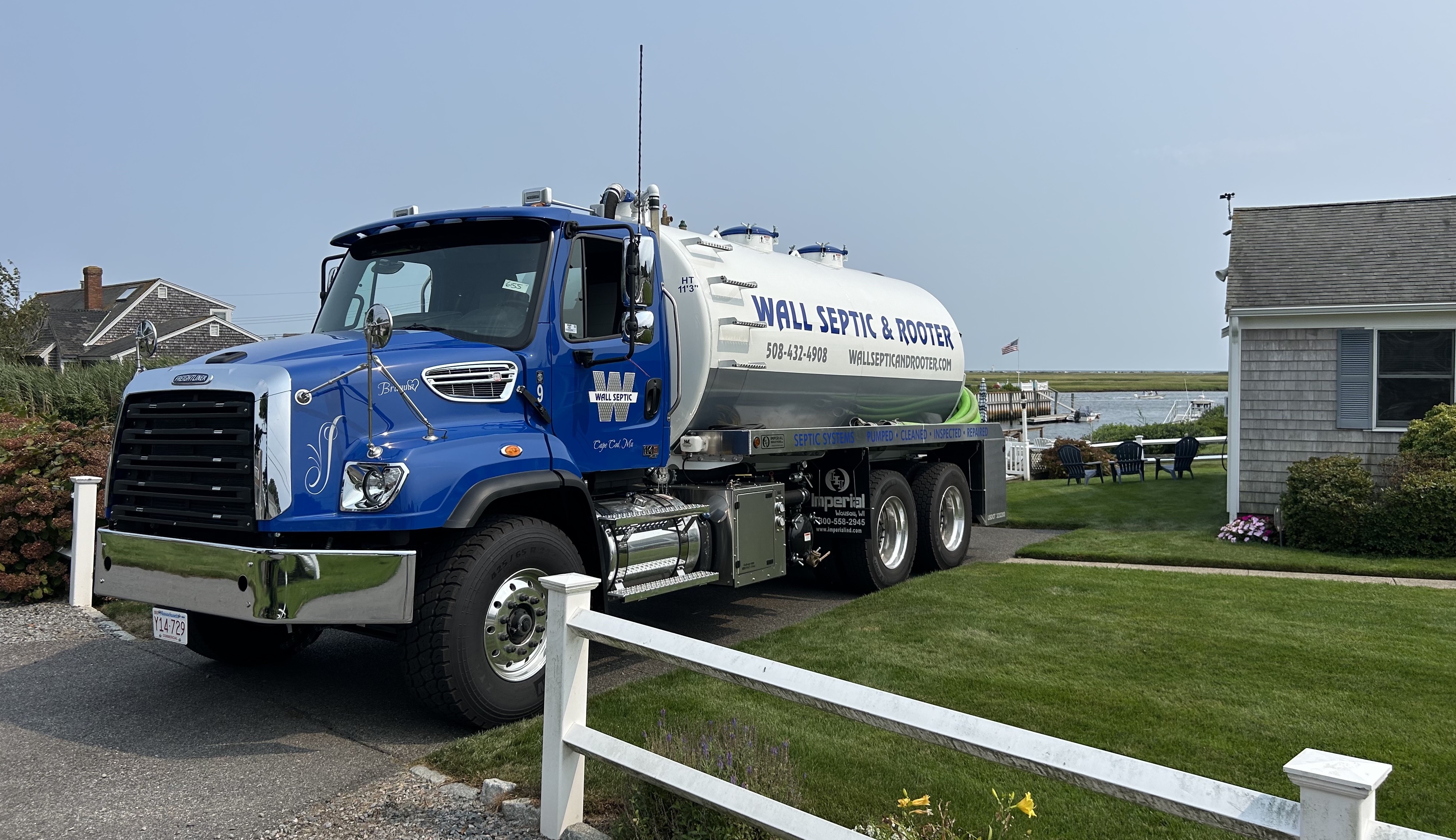 webassets/25Freightliner2.jpg